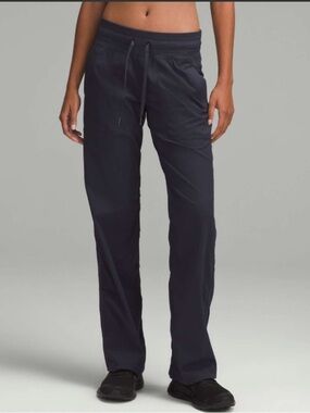 Lululemon Dance Studio Mid-Rise Pant *Regular
Black Night